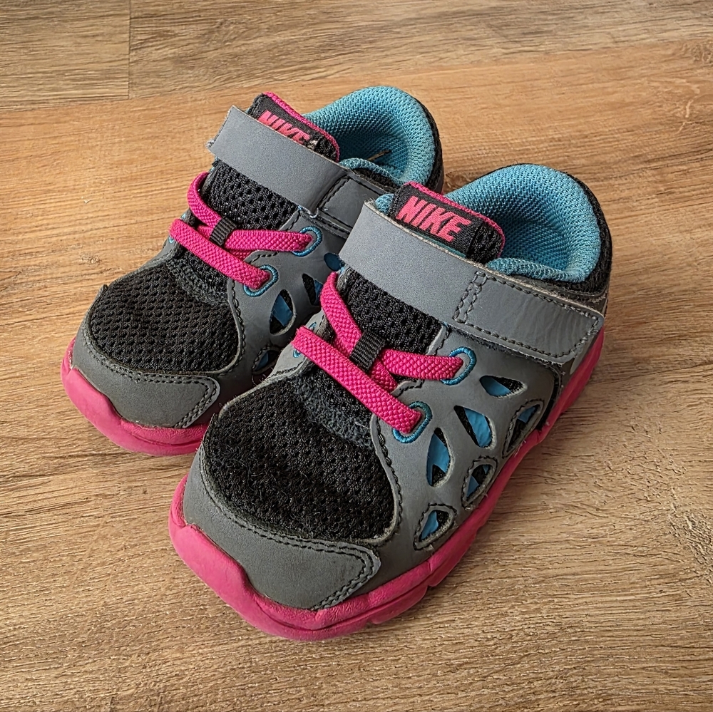 Nike Fusion Run Toddler Girls Size 7 Sneakers